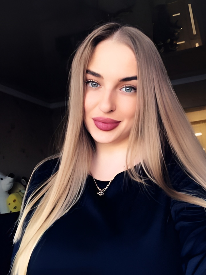 Алина привлекательная девушка из Ростова-на-Дону цена от 10000 руб