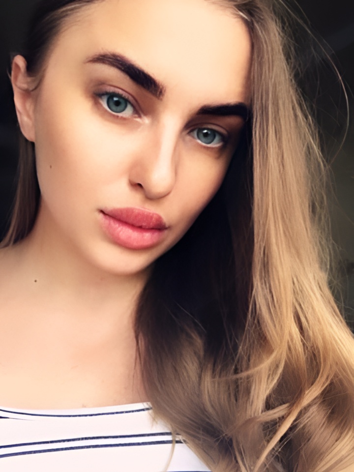 Индивидуалка Алина, доступна для личного знакомства от 10000 руб