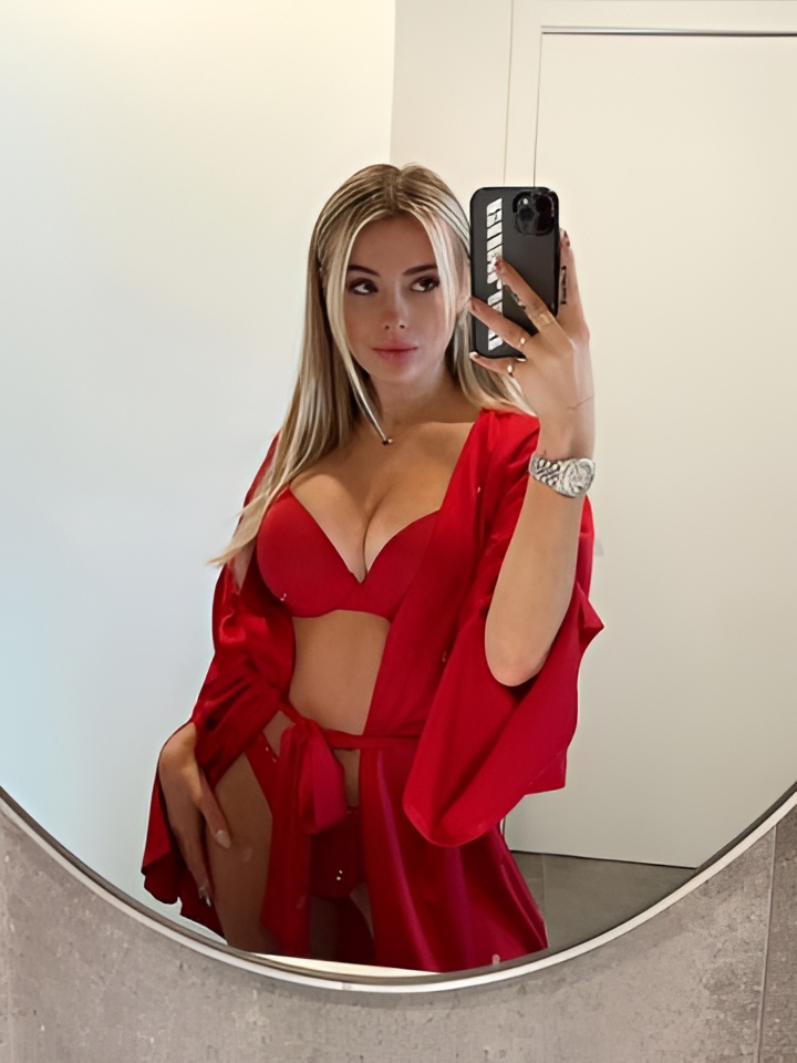 Белослава привлекательная девушка из Ростова-на-Дону цена от 3000 руб