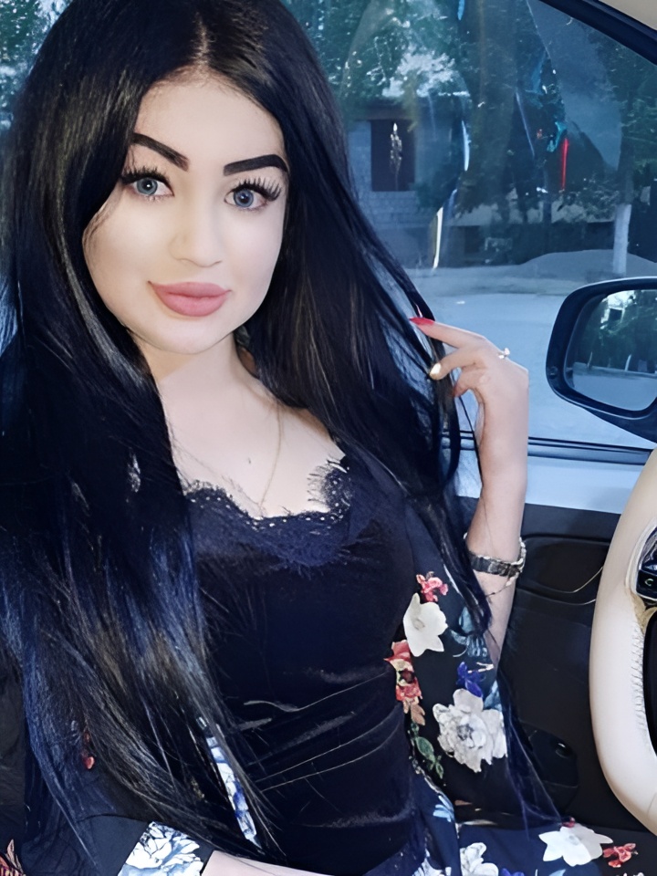 Юлия привлекательная девушка из Ростова-на-Дону цена от 3000 руб