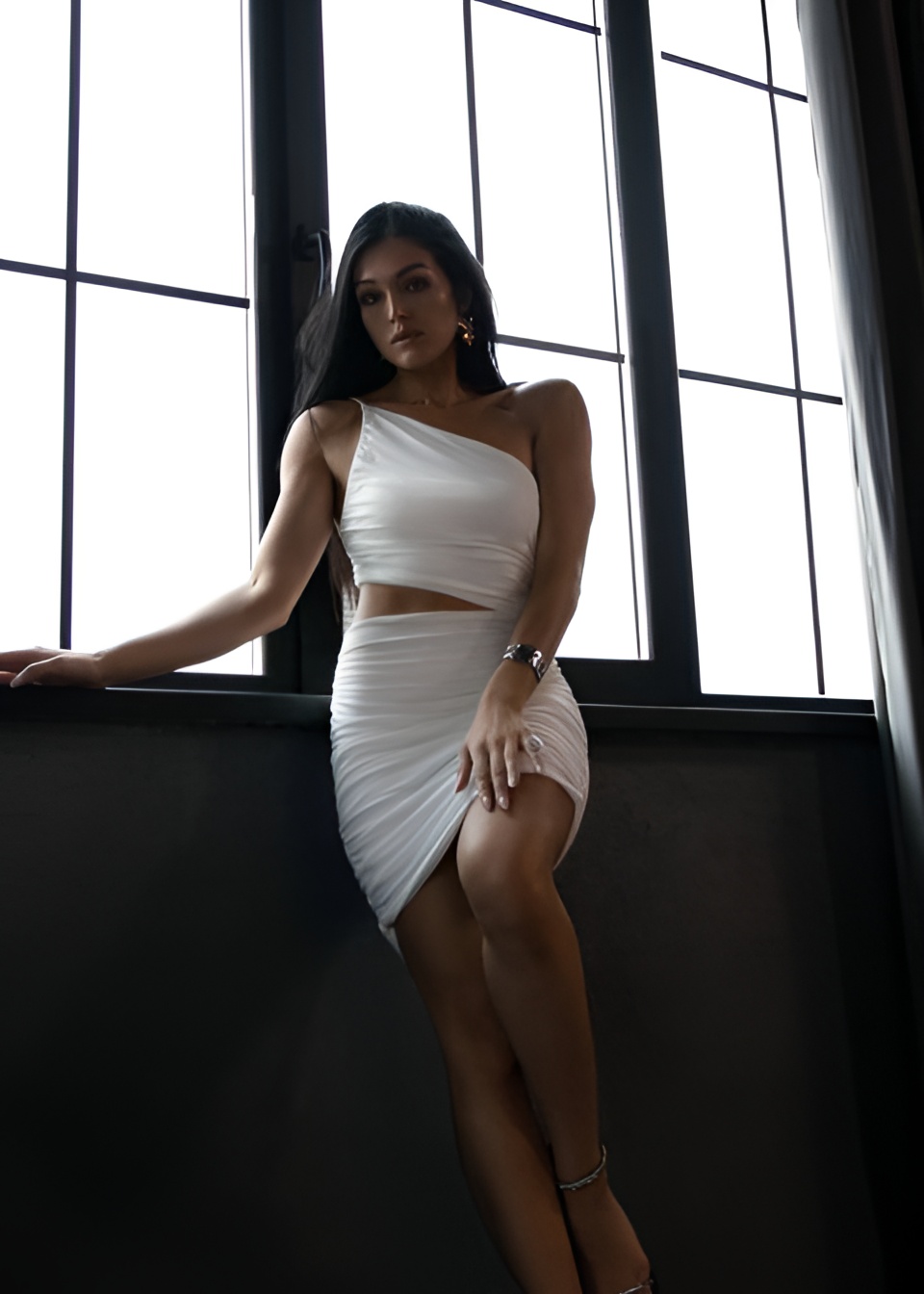 Илона привлекательная девушка из Ростова-на-Дону цена от 7000 руб