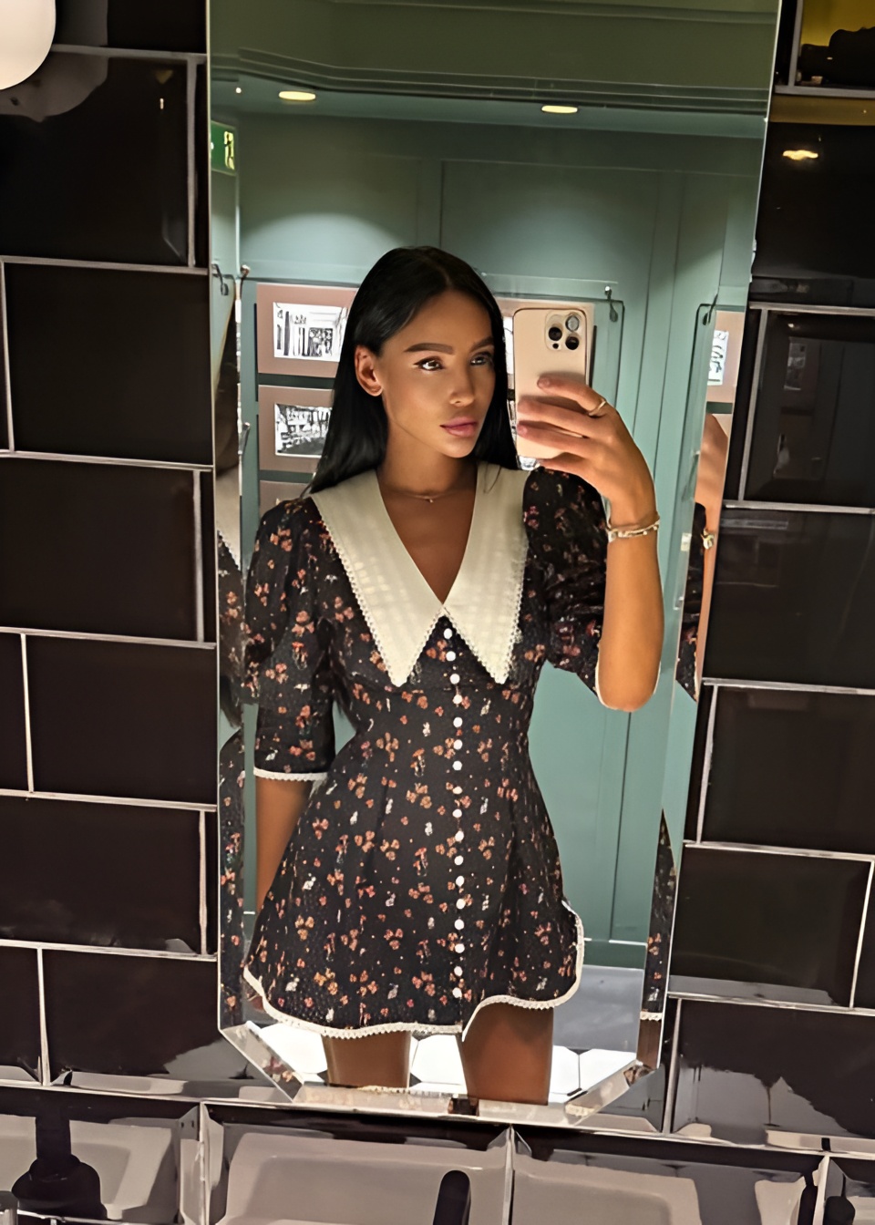 Индивидуалка МАЛЛИНА VIP, доступна для личного знакомства от 18000 руб