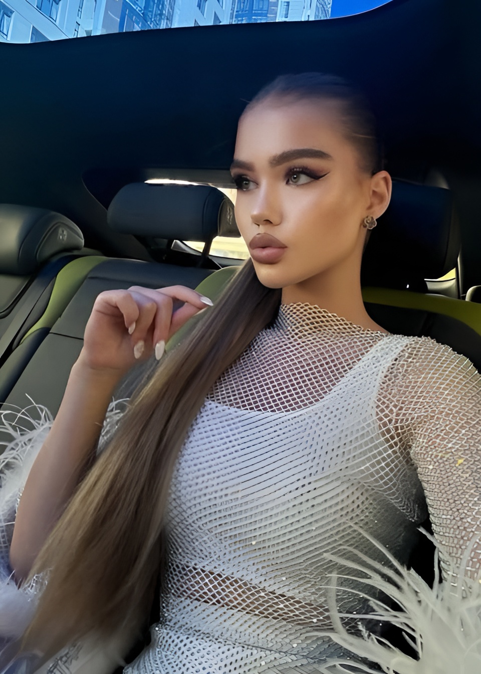 ПОЛИНА BEST GERL привлекательная девушка из Ростова-на-Дону цена от 18000 руб