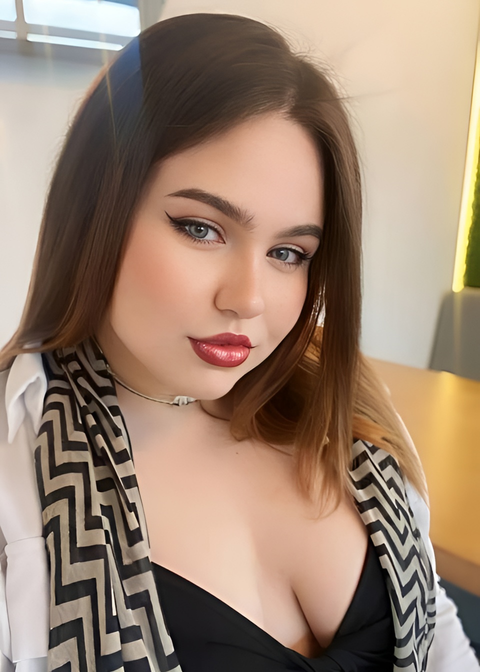 Ульяна привлекательная девушка из Ростова-на-Дону цена от 6000 руб